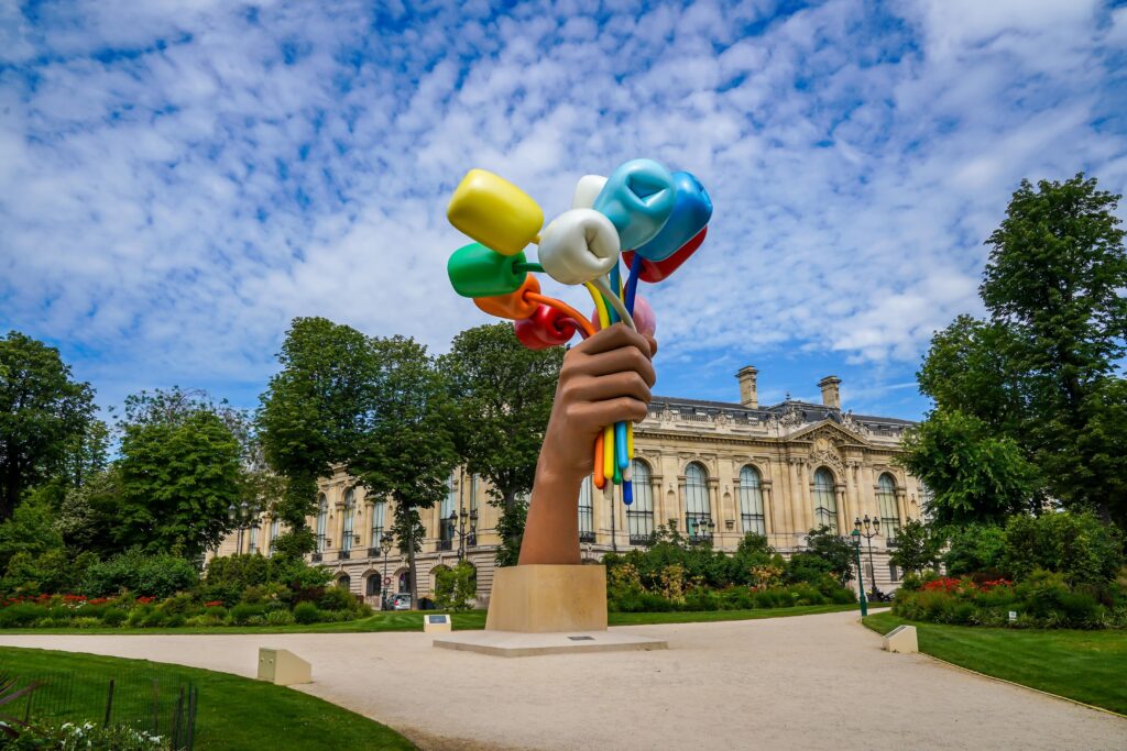  „Bouquet of Tulips“ von Jeff Koons, Petit Palais, Paris, Frankreich